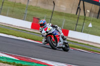 Castle-Combe-2019;PJ-Motorsport-Photography-2019;donington-no-limits-trackday;donington-park-photographs;donington-trackday-photographs;no-limits-trackdays;peter-wileman-photography;trackday-digital-images;trackday-photos